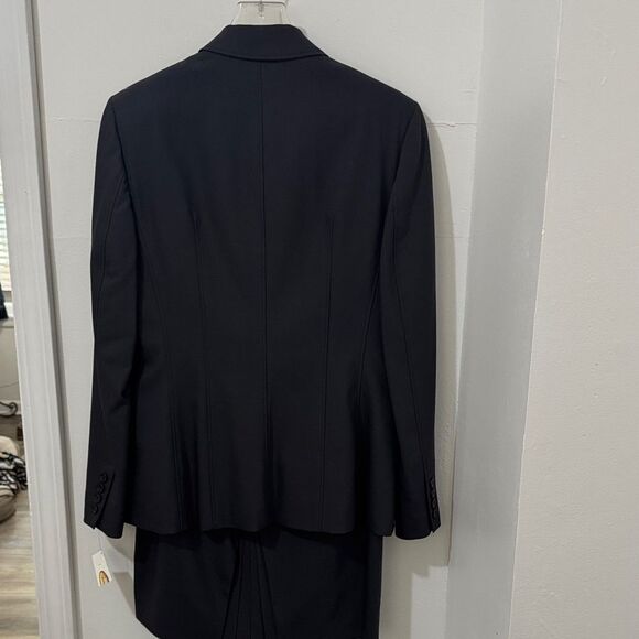 Talbots Dark Grey Two-Piece Suit Set Size 8 NWT - Picture 2 of 12